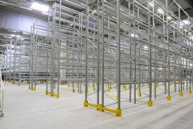 Why is choosing the right storage solution crucial for your warehouse?